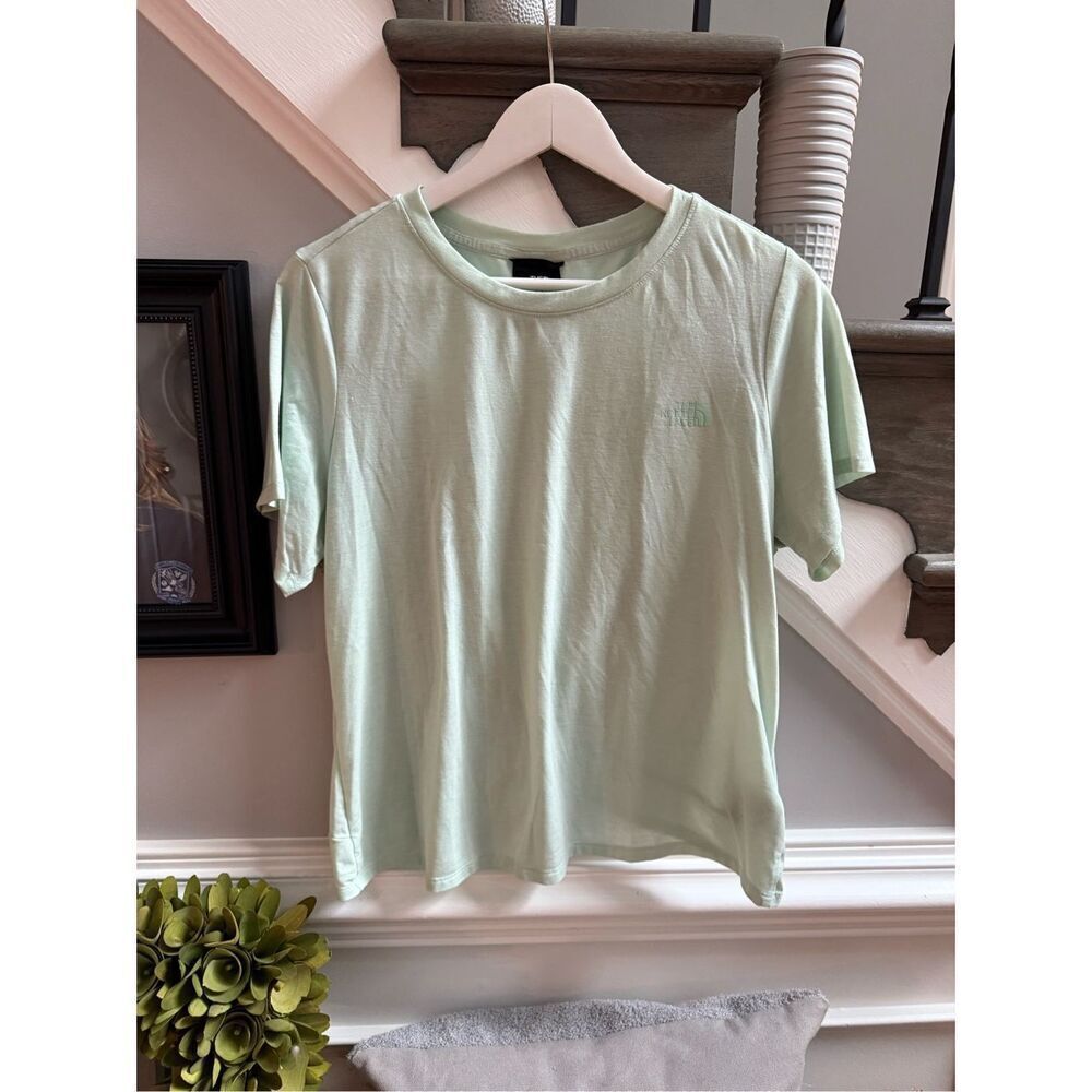 The North Face Mint Twist Ba k T-Shirt sz L EUC